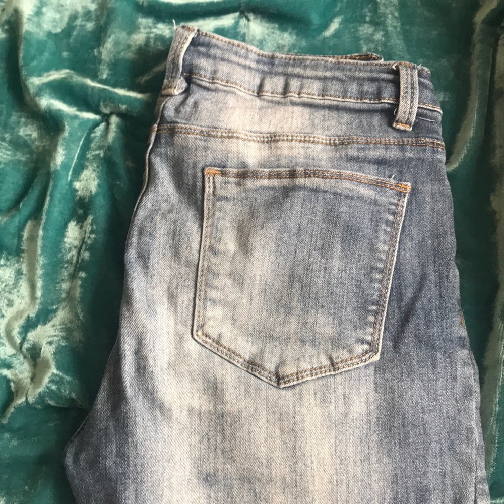 Mid-Rise Skinny Jeans